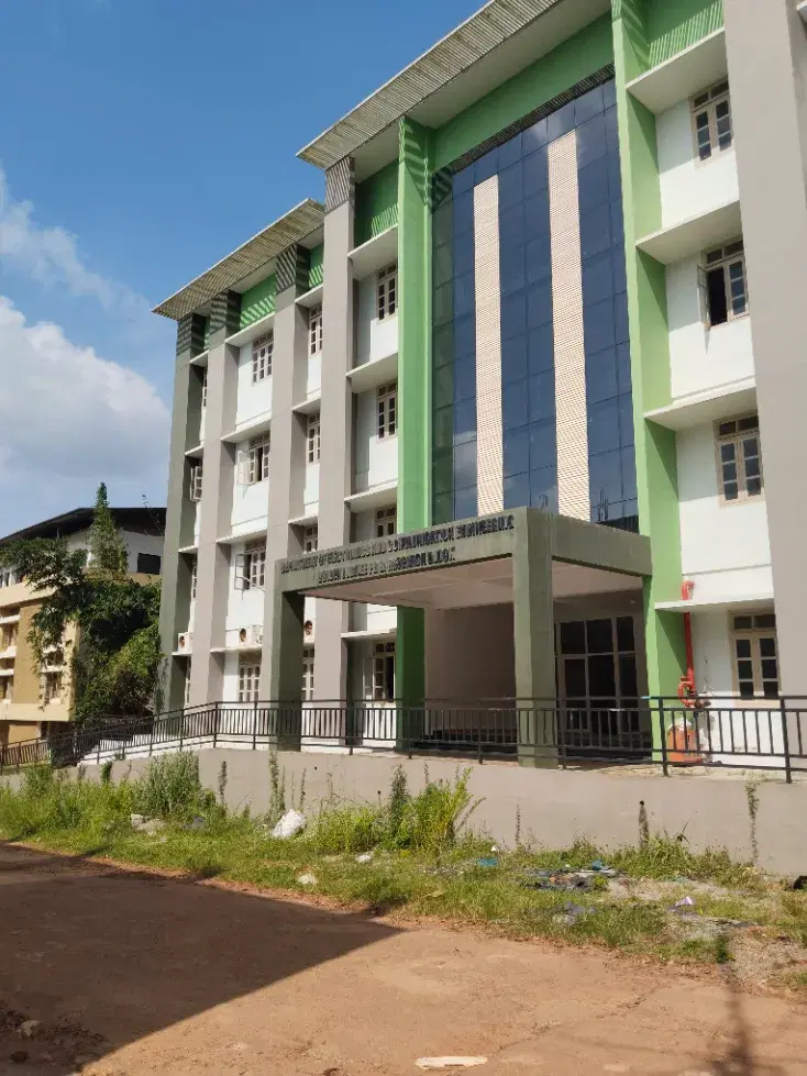 CET Trivandrum Academic buildng and Auditorum photo 2